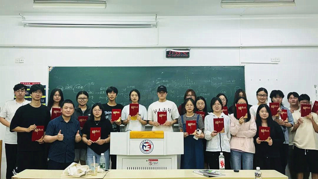 江宁区“青梧桐”大学生就创业实训课程——成人韩漫
专场圆满结课