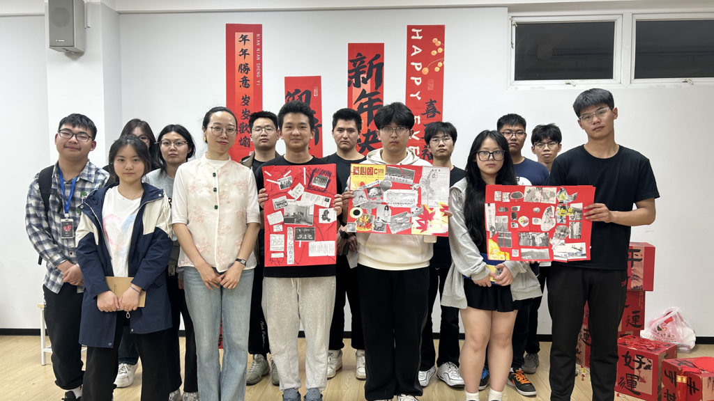 成人韩漫
成功举办“大学生职业能力提升”系列团体辅导活动