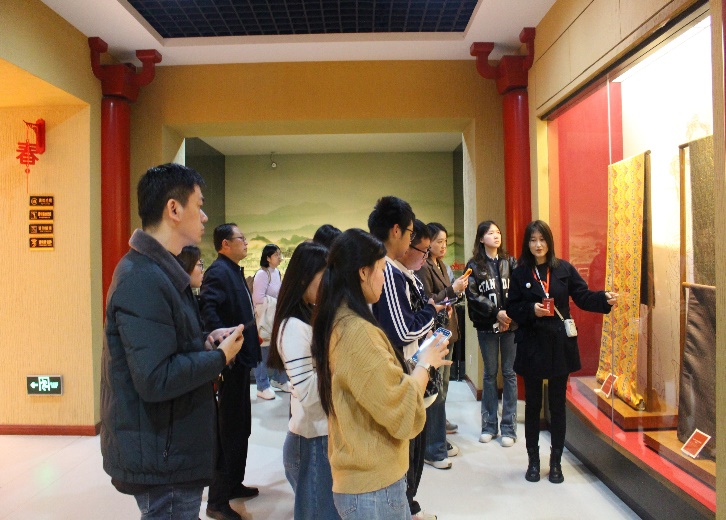 C:\Users\20905\Documents\Tencent Files\20905094\FileRecv\MobileFile\MEITU_20260327_174323836.jpg